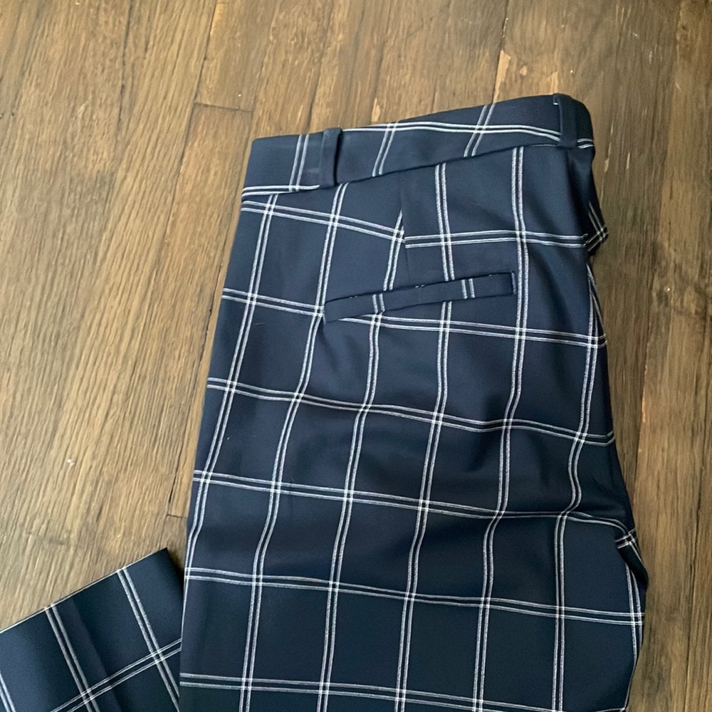 NWT - Banana Republic machine washable Italian wool slacks